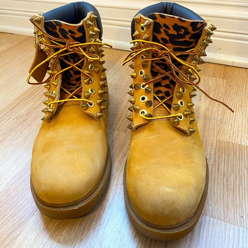 Customized men’s Timberland Boots - Picture 2 of 4